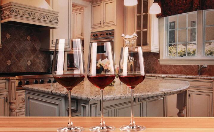 中國高腳杯產業網